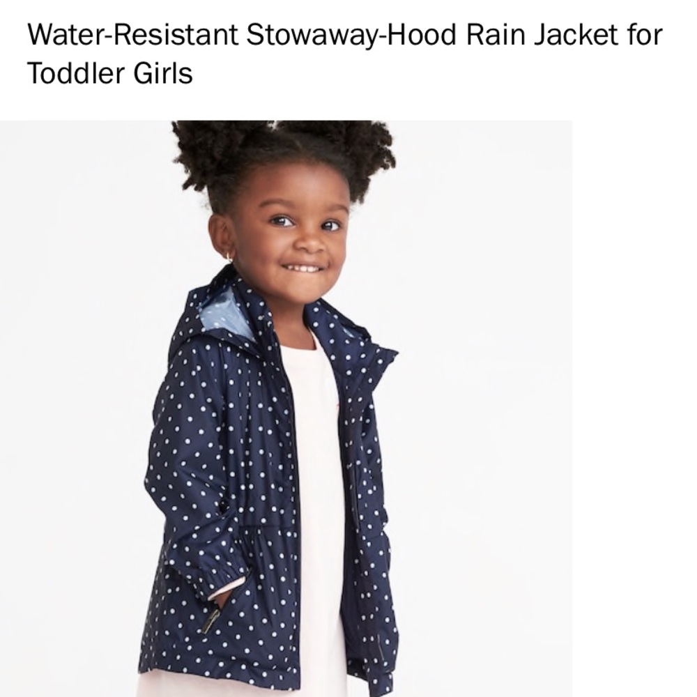 Old Navy raincoat /stowaway hood. 4t. New